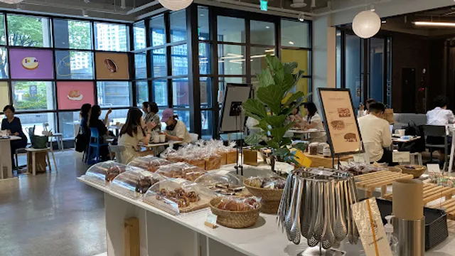 Tartine Bakery Yongsan I'Park Mall