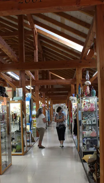 Pine Hills Antique Mall