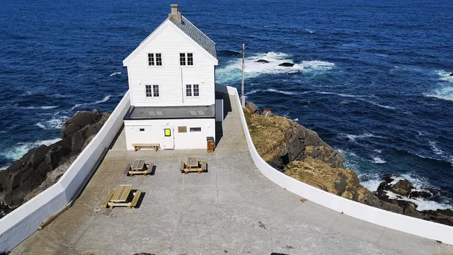 Kråkenes fyr YNT(DNT)