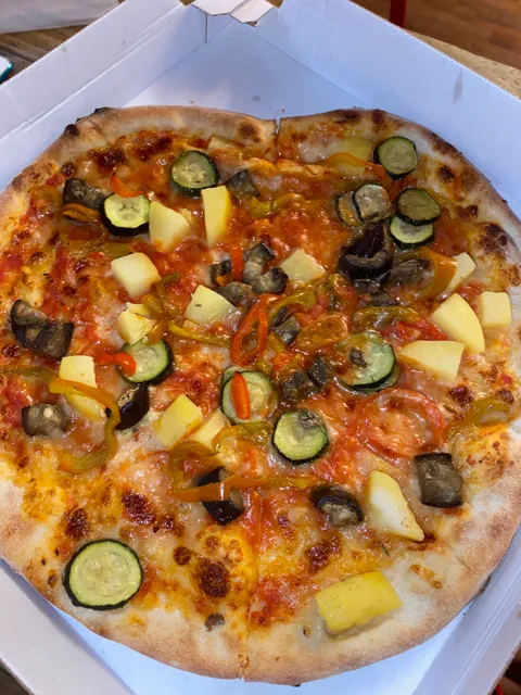Maxi Pizzeria e Kebab