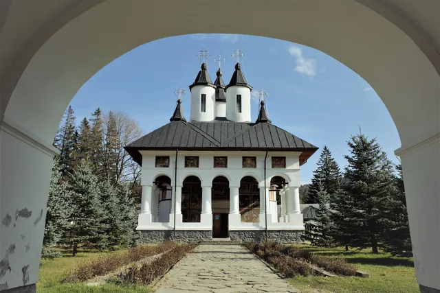 Cheia Monastery