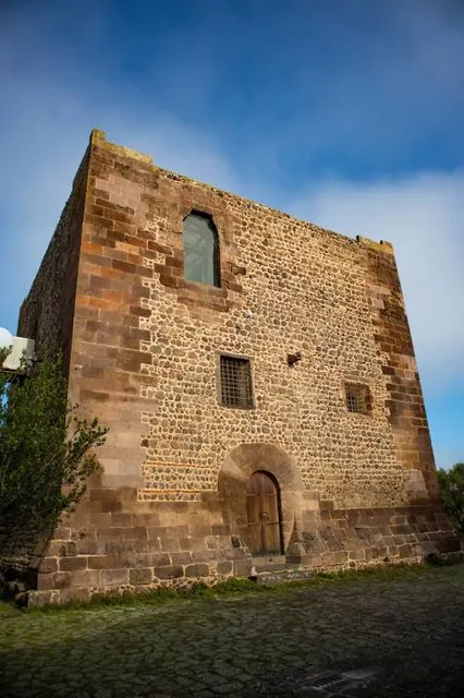 Torre Aragonese