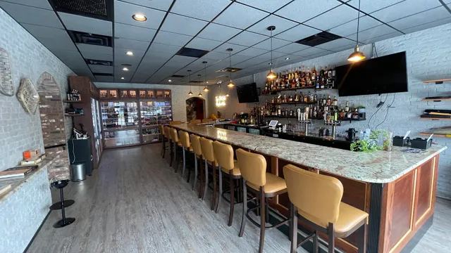 Tapp That Ash Cigar Bar & Lounge