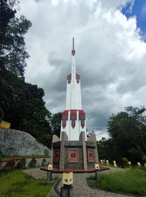 Tugu Ompu Tuan Situmorang