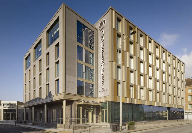 DoubleTree by Hilton Hull