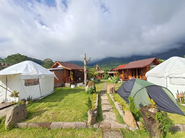 Taman Danu Camp Bedugul