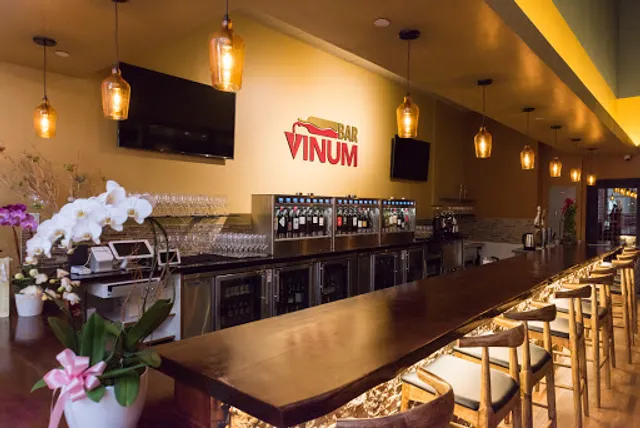 Vinum Japanese Fusion & Bar