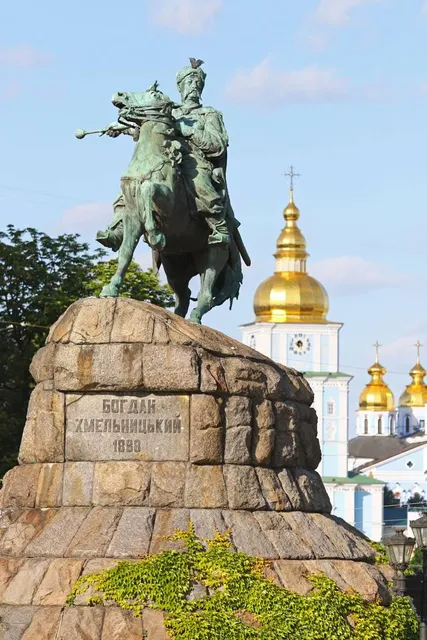 Bohdan Khmelnytsky Monument