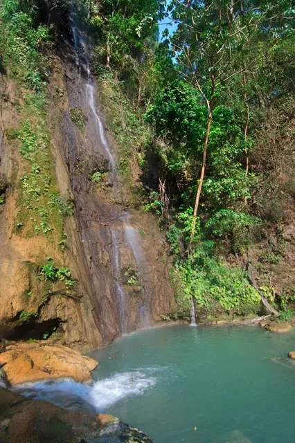 Sinungkulan Falls