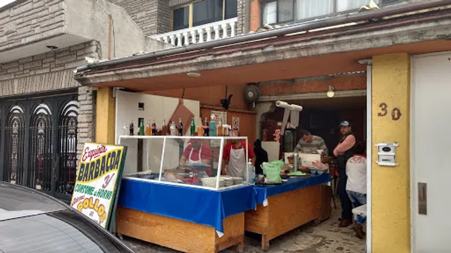 Barbacoa Y Consomé De Horno