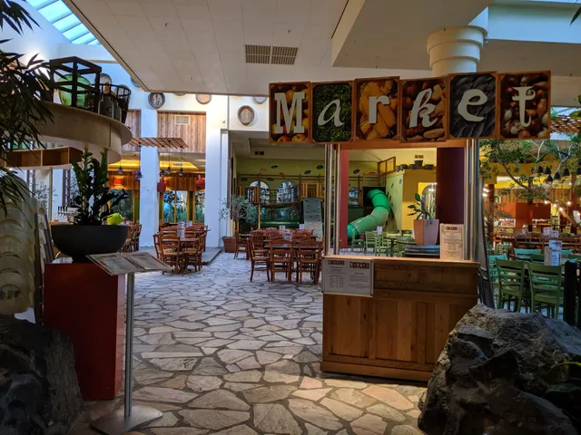 Market Restaurant