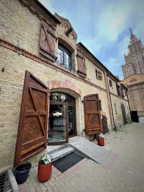 Former Puškina 18k-1