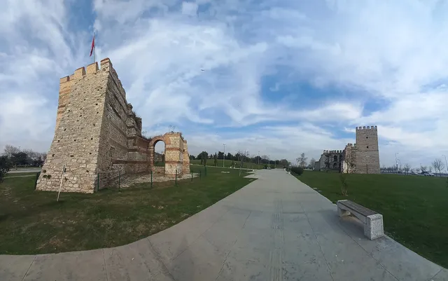 İBB Uluslararası Barış Parkı