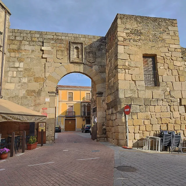 Puerta de San Francisco