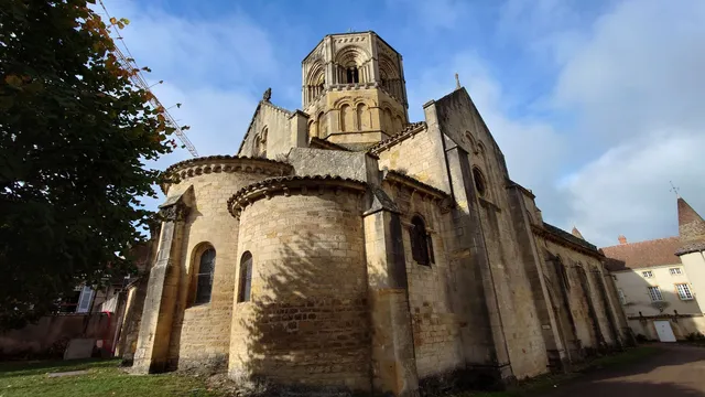 St. Hilaire Collegiate Church in Semur-en-Brionnais