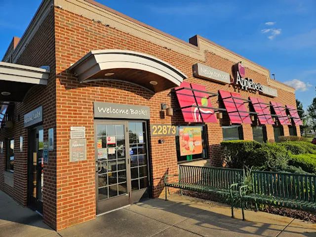 Applebee's Grill + Bar