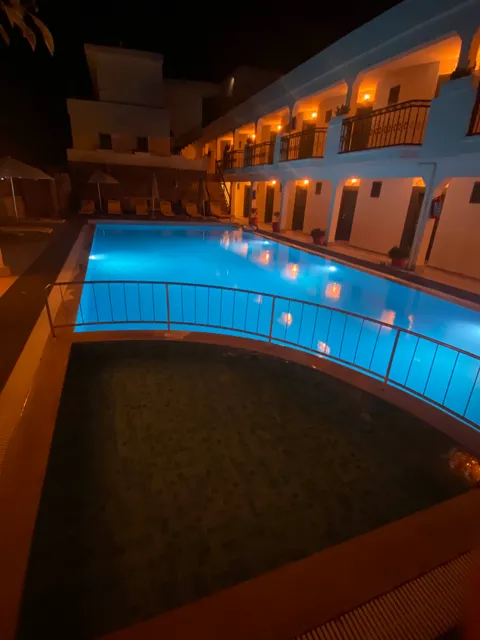 Halikarya Hotel & Restaurant Beach