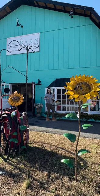 The Barn On Country Club