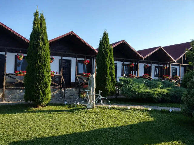 Complex Valea Argesului