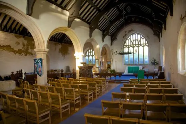 Eglwys Hywyn Sant - St Hywyn's Church