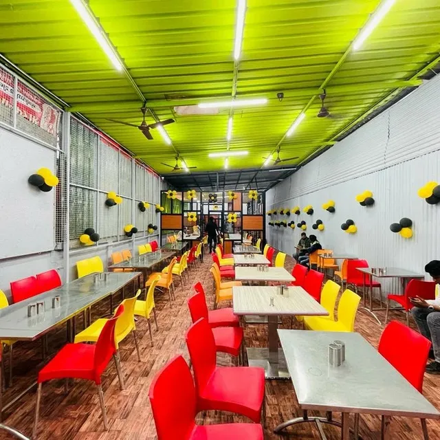 Tulsi pavbhaji (padra wada)