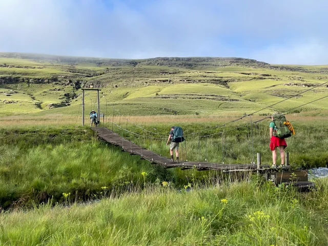 Giant's Cup Trailhead