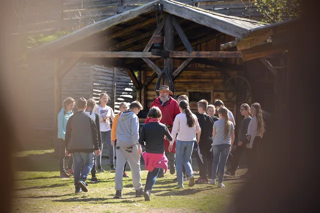 Żelazny Tygiel Walońska Osada Poszukiwaczy Skarbów