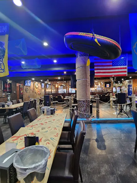 Hook & Reel Cajun Seafood & Bar