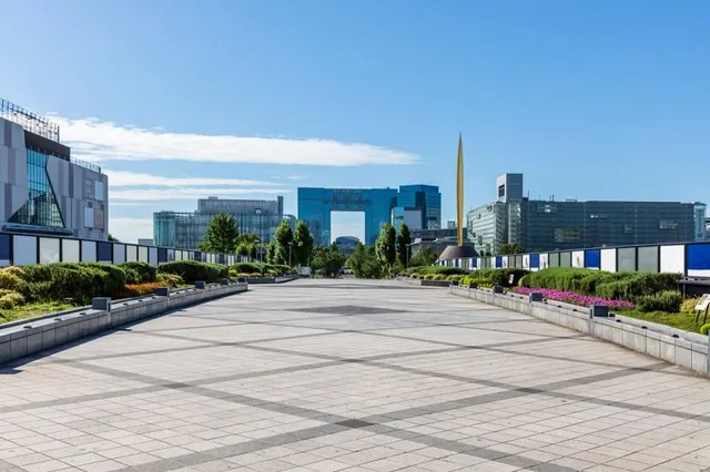 Symbol Promenade Park