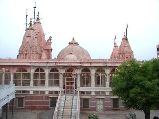Shri Swaminarayan Temple, Mathura
