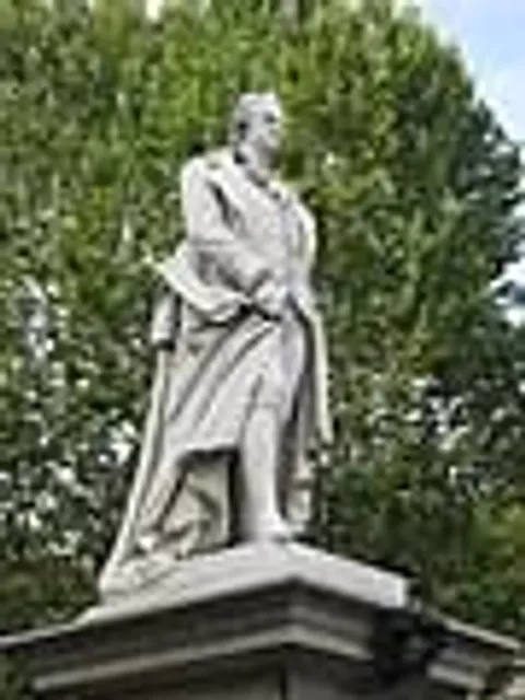 Monument to Vittorio Alfieri