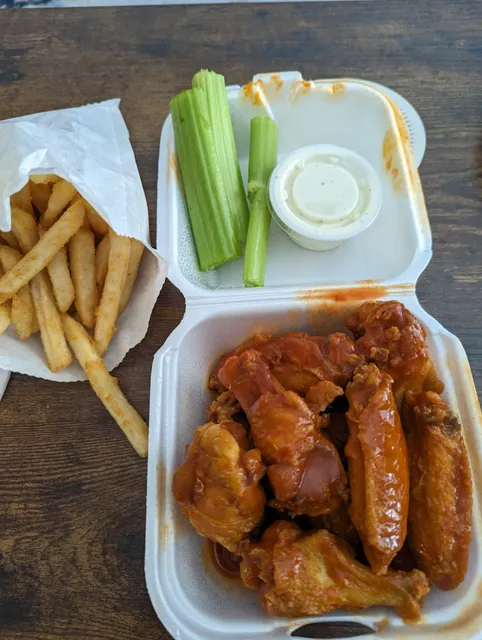 Wings & More
