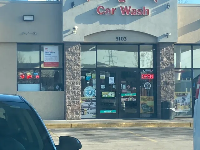 Townsquare At Gateway Village