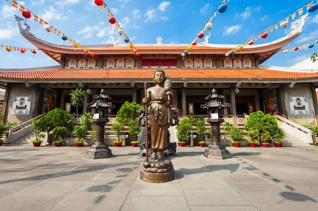 Vinh Nghiem Buddhist Temple