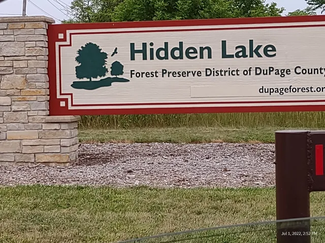 Hidden Lake Forest Preserve