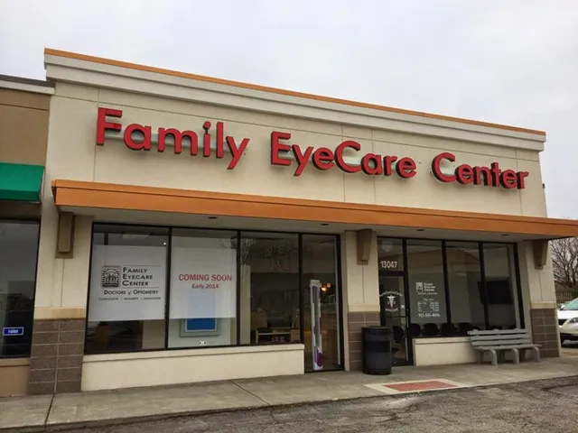 Family EyeCare Center of Bonner Springs