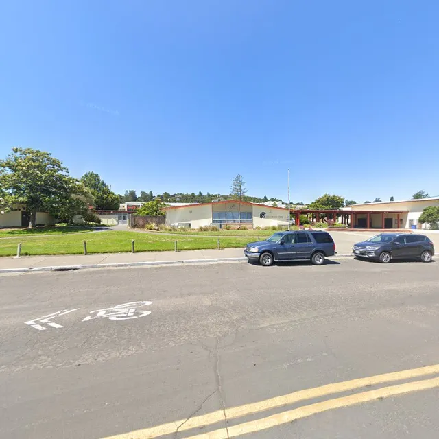 Petaluma High School