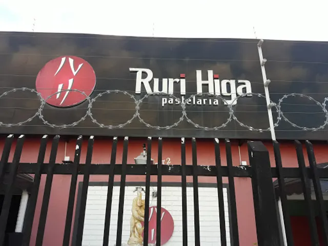 Ruri Higa Pastry