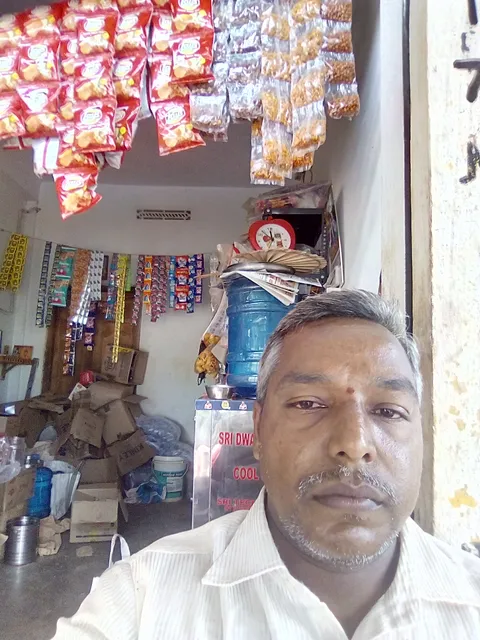 Sri Dwaraka Hotel And Cool Drinks