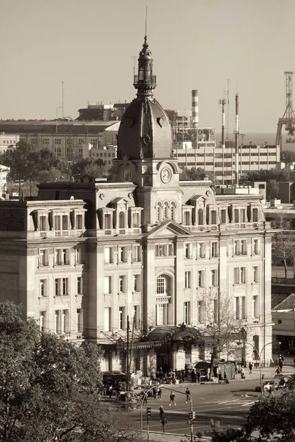 Plaza del Libertador General San Martin