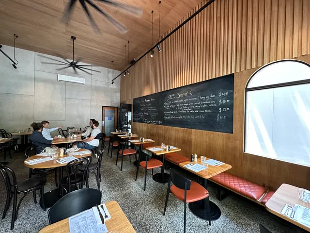 The Italian on Mends St