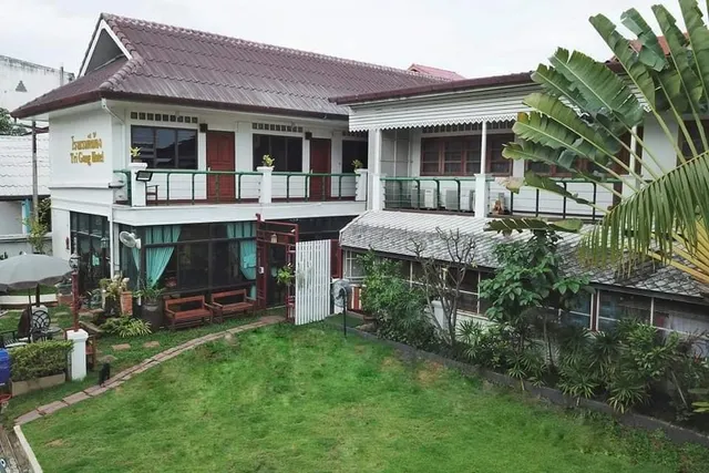 โรงแรมตีฆ้อง Tri Gong Hotel (SHA Extra Plus)