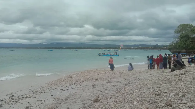 Snorkeling Pasir Putih
