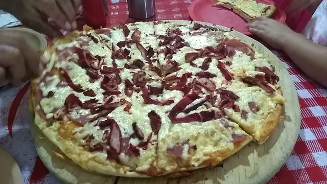 Pizza Piedra