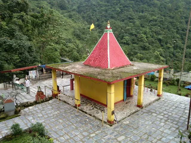 Bishnupaduka Mandir, Dharan