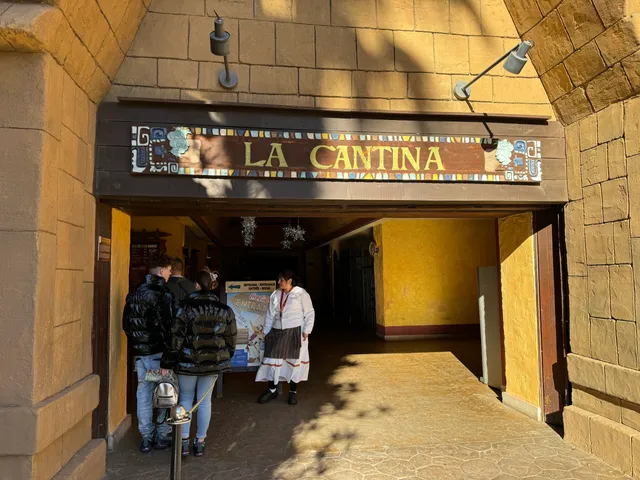 La Cantina