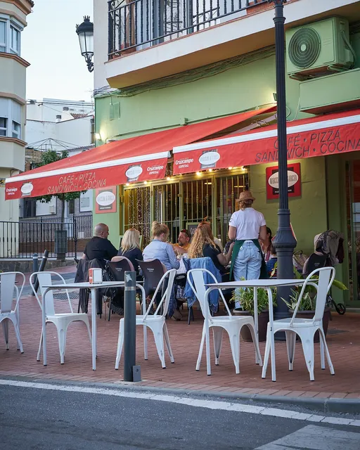 Marcelina & García - Pizzas, Empanadas y Pastas