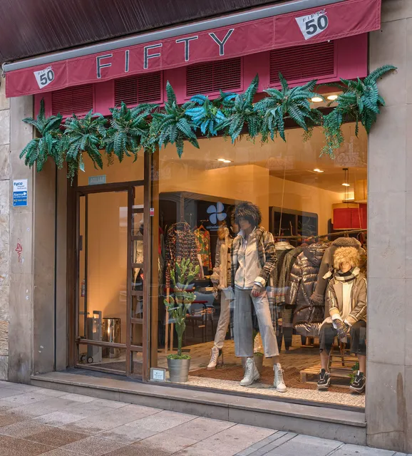 FIFTY Vitoria. Tienda multimarca de mujer.