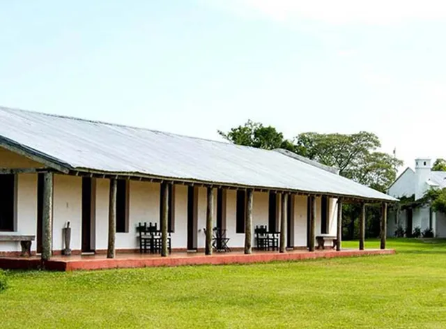 Posada de la Laguna Lodge