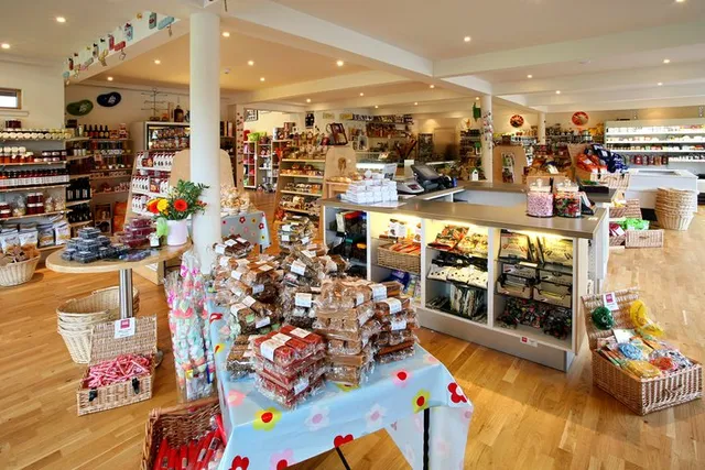 Taymouth Courtyard Shop (not Taymouth Courtyard Restaurant)